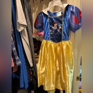 H&M Snow White costume great condition 6x/7